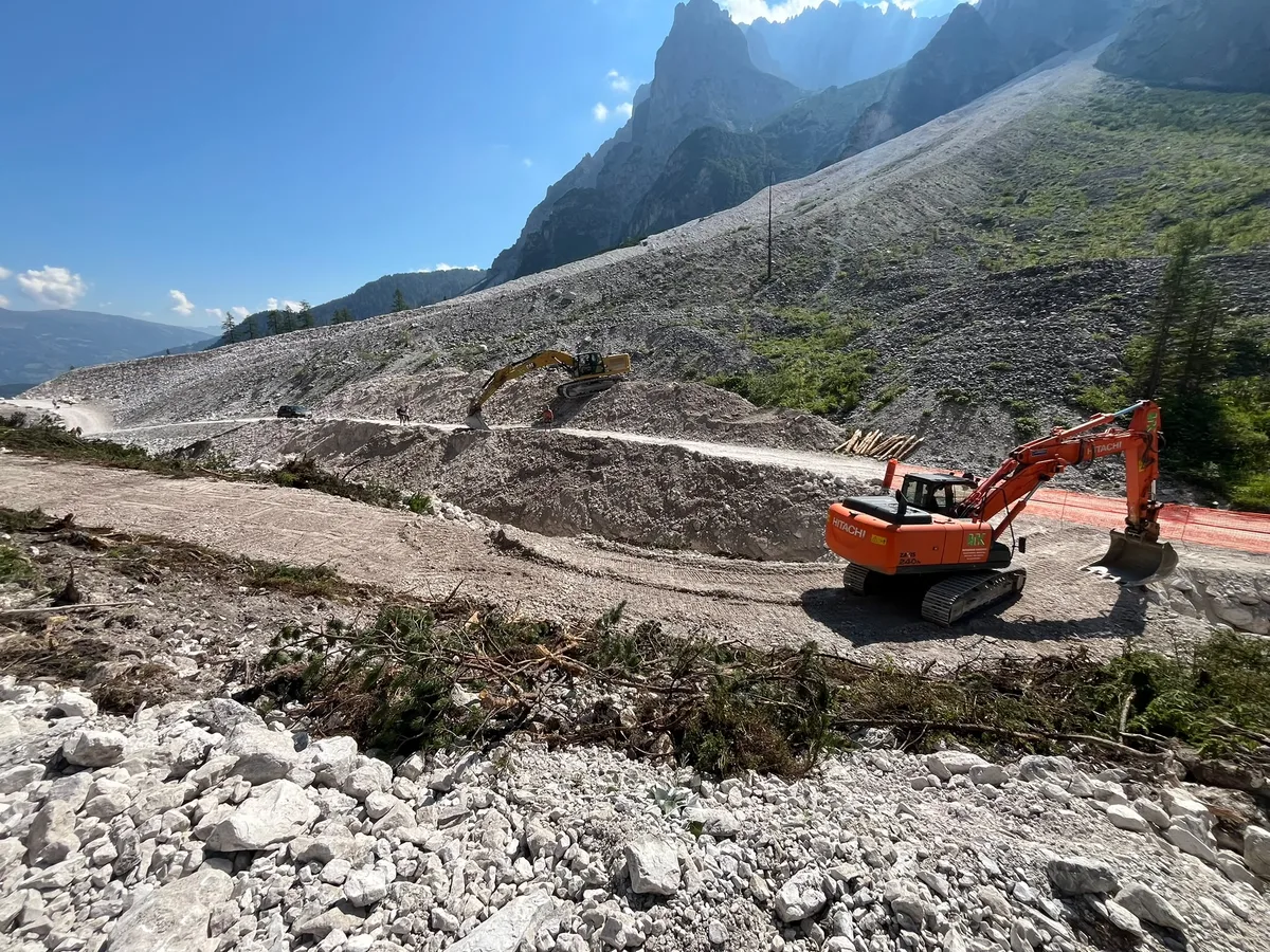 Harald OE8DSQ mit der YL OE8GSY in den Dolomiten