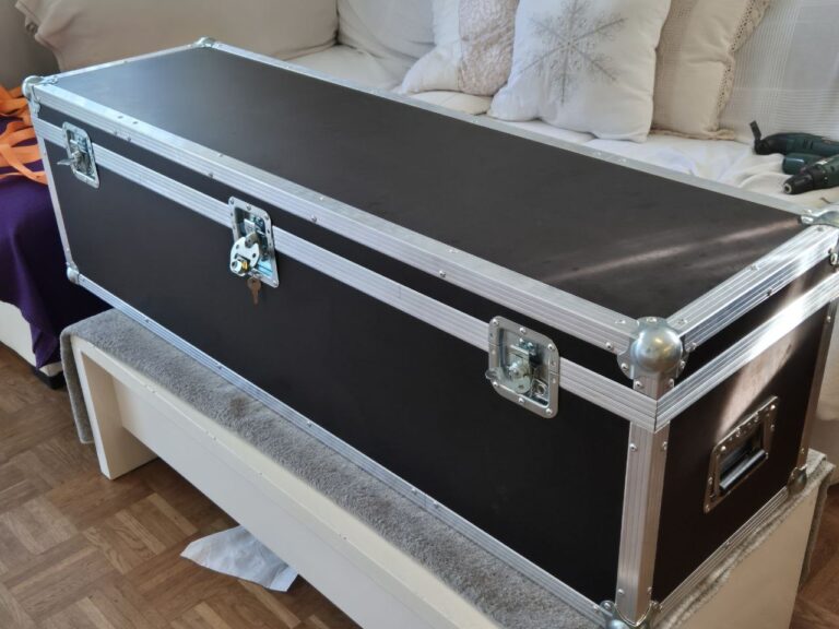 Flightcase mit Funkausruestung – mobil und geschuetzt