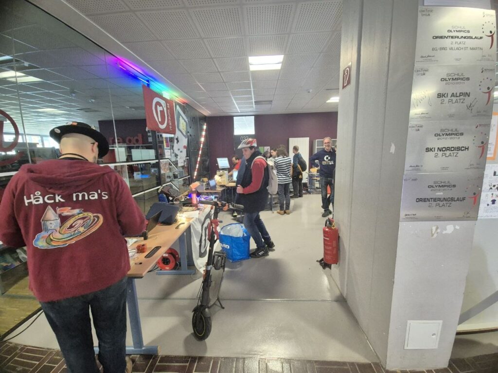 Bastelstimmung an einem Nachbarstand